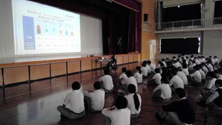 WIN_20251111_15_44_45_Pro (2) WIN_20251111_15_44_45_Pro (2)