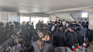 PXL_20251215_021850249.MP PXL_20251215_021850249.MP