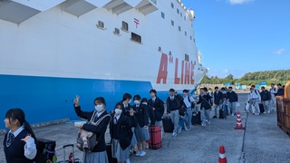 PXL_20251215_024545738.MP PXL_20251215_024545738.MP