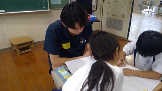 アシスタントT (3) アシスタントT (3)